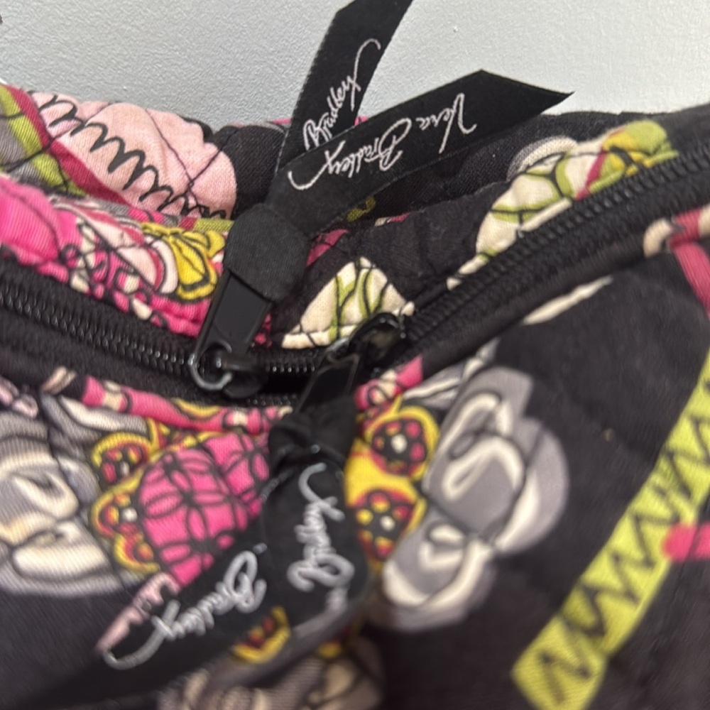 Vera Bradley Backpack 🎒 Floral Quilted black pink greens - Picture 7 of 16